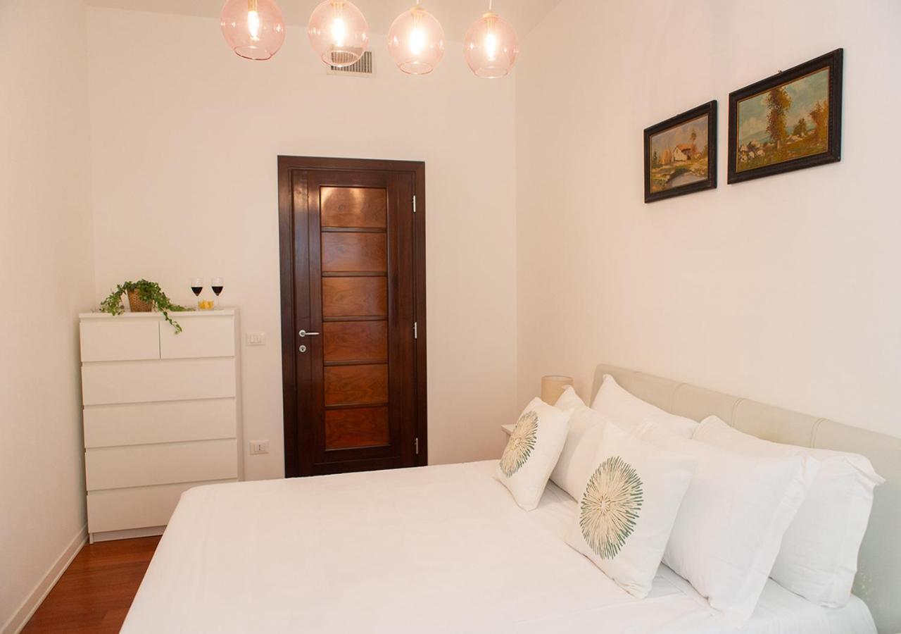 Termini Alever Apartament 3 Bedrooms ローマ エクステリア 写真